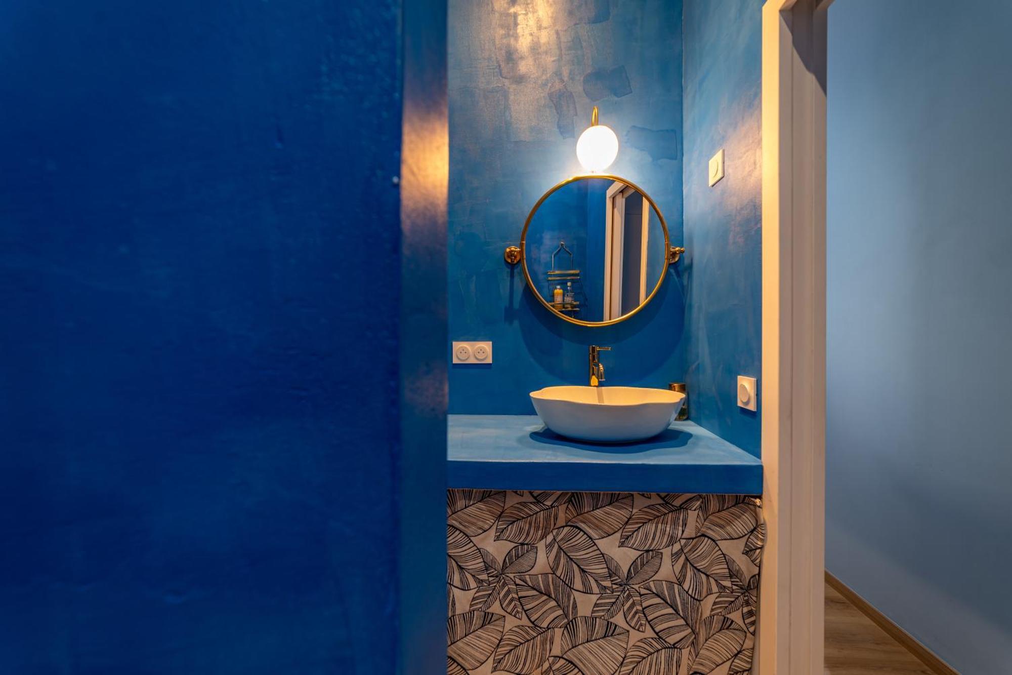 Le Bleu Jean Denim Arenes - Une Nuit A Nimes Bagian luar foto